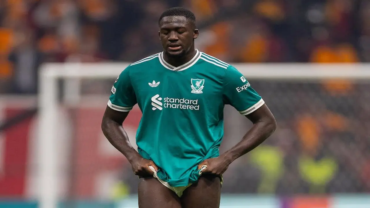 تطورات حاسمة في مفاوضات ليفربول لتجديد عقد إبراهيما كوناتي وفقاً لأورنستين